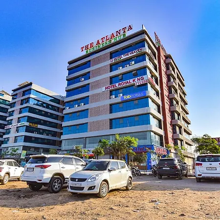 Fabhotel Royal King-2
